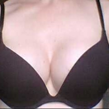 Daphney - Plan q à Bondo Profil de Daphney, 35 ans, Plan q à Bondo (Grisons)